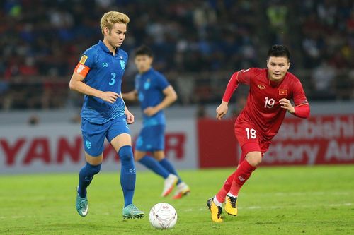 Thái Lan đua vé World Cup, bóng đá Việt Nam đang làm gì?