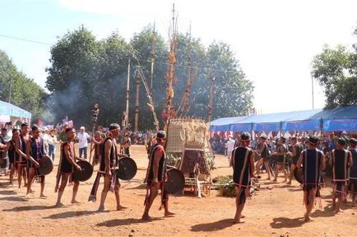 Cồng chiêng - 'báu vật tinh thần' trong đời sống của người Tây Nguyên