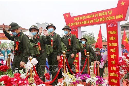 Bốn tỉnh đầu tiên trên địa bàn Quân khu 2 hoàn thành giao nhận quân