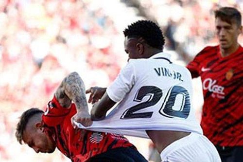 Vinicius Junior bị 'ăn đòn' nhiều nhất châu Âu
