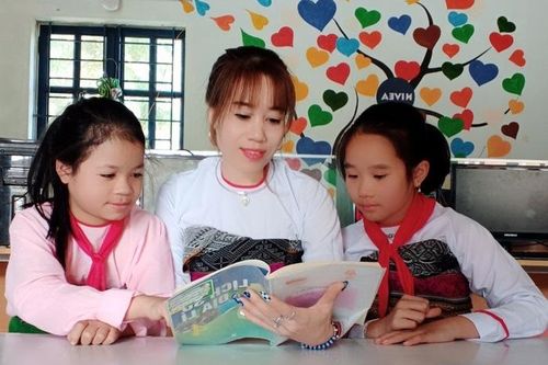 Cô giáo Phạm Thị Tuyết - tấm gương nhà giáo tiêu biểu vì sự nghiệp trồng người