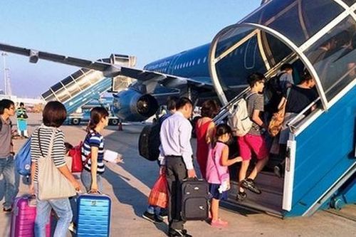 Hàng không cấm bay 2 nữ hành khách có hành vi trộm cắp, chiếm đoạt tài sản