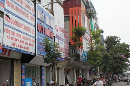 Hà Nội yêu cầu ngăn chặn, xử lý nghiêm cơ sở y - dược tư nhân hoạt động 'chui'