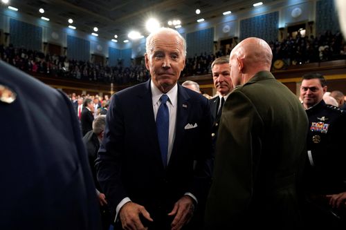 Tiếng la ó giữa Thông điệp Liên bang của ông Biden