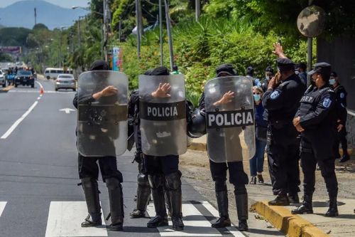Nicaragua phóng thích, đưa hơn 200 tù nhân tới Mỹ