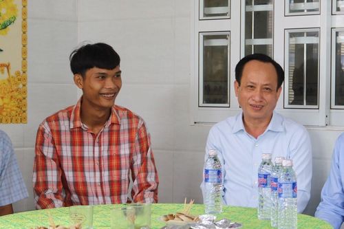 Tuổi trẻ Bạc Liêu nô nức lên đường bảo vệ Tổ quốc