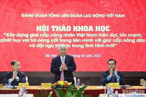 Phát huy vai trò nòng cốt trong liên minh công-nông-trí thức