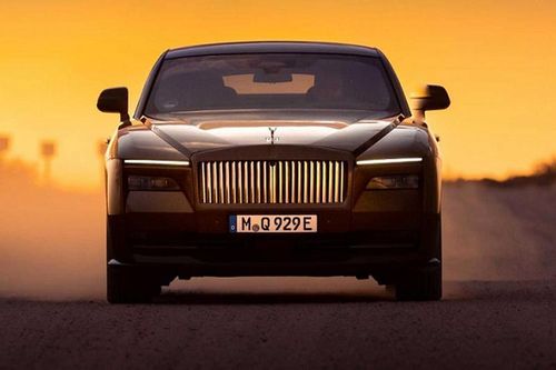 Rolls-Royce Spectre siêu sang điện 'bay' đến Nam Phi để thử nghiệm