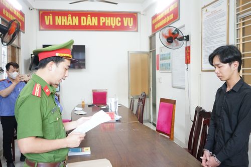 Bắt thêm 2 đối tượng tổ chức 'tiệc ma túy' tại vũ trường New Phương Đông