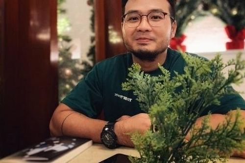 Tản văn 'Con kiến xây' của cây bút trẻ Nguyễn Đinh Khoa