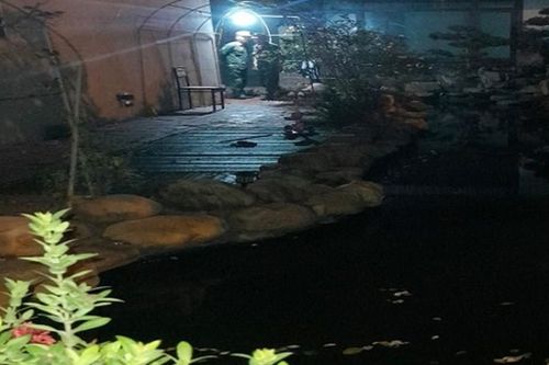 2 cháu bé 4 tuổi tử vong dưới hồ cá Koi của một gia đình ở TP Hạ Long