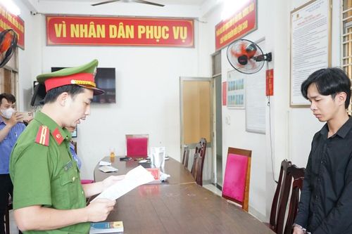 Bắt thêm 2 đối tượng tổ chức 'tiệc ma túy' trong vũ trường New Phương Đông