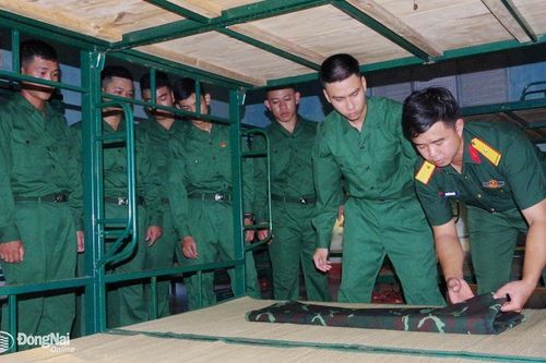 Ngày đầu làm chiến sĩ