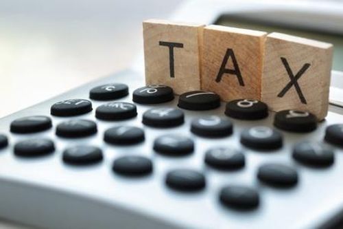 Hai doanh nghiệp trên sàn chứng khoán bị xử phạt và truy thu thuế