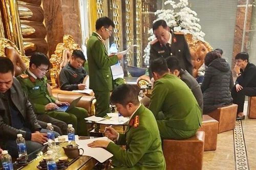 Tăng cường giám sát quán karaoke