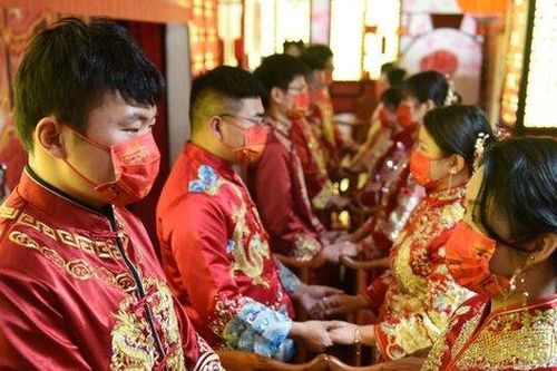'Kết hôn như xuống địa ngục': Thanh niên Trung Quốc ngày càng từ chối hôn nhân vì không có tiền và sợ khó ly dị