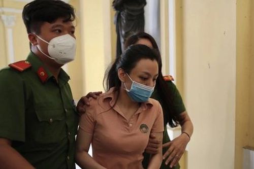 Nữ đại gia phủ nhận giúp kẻ sát hại Quân 'xa lộ' bỏ trốn