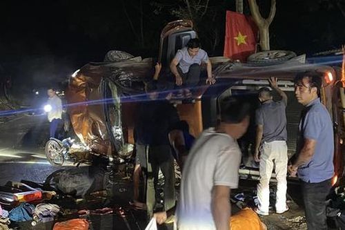 Nhân chứng kể lại vụ tai nạn liên hoàn ở Điện Biên khiến 9 người thương vong