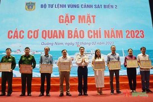 Bộ tư lệnh Vùng Cảnh sát biển 2 gặp mặt báo chí năm 2023