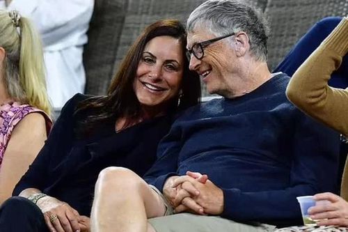 Bất ngờ với chân dung bạn gái mới của tỷ phú Bill Gates