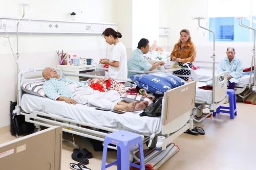Giải 'điểm nghẽn' chờ mổ ở Bệnh viện Ung bướu TPHCM