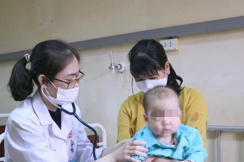 Chuyên gia chỉ cách phòng bệnh cho trẻ khi trời nồm ẩm