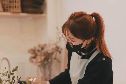 Giới trẻ làm hoa, quà Valentine handmade tặng người yêu, bán hàng online