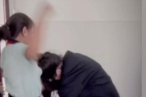 TP Hồ Chí Minh thông tin về vụ việc học sinh đánh nhau tại nhà vệ sinh trong trường