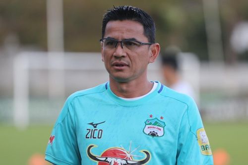 'Nếu Kiatisuk giúp ĐTVN thành công thì người Thái sẽ rất tự hào'