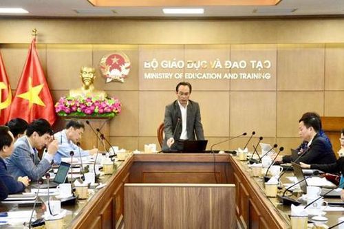Cần quan tâm làm chuẩn chương trình đào tạo trình độ tiến sĩ trước tiên