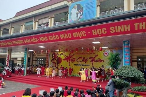 Hà Nội: Trải nghiệm - 'Hội chợ xuân' Quý Mão 2023 trường Tiểu học Văn Yên, quận Hà Đông
