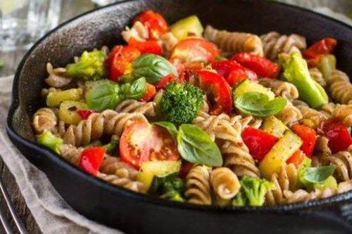 6 sai lầm phổ biến khiến chế độ ăn kiêng Địa Trung Hải trở nên nguy hiểm