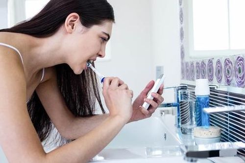 Nhận biết nguyên nhân và xử trí các cơn đau nhức răng