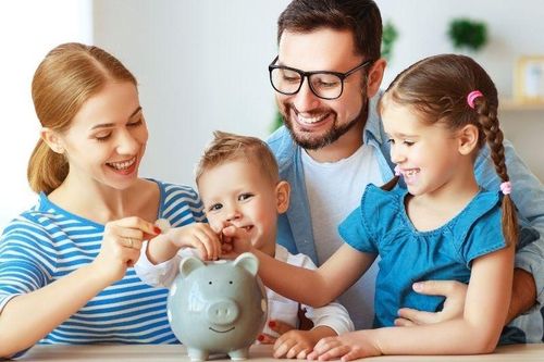 Giúp con trẻ quản lý, sử dụng đồng tiền hiệu quả