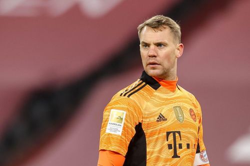 Bayern phạt Neuer vì công khai chỉ trích ban lãnh đạo