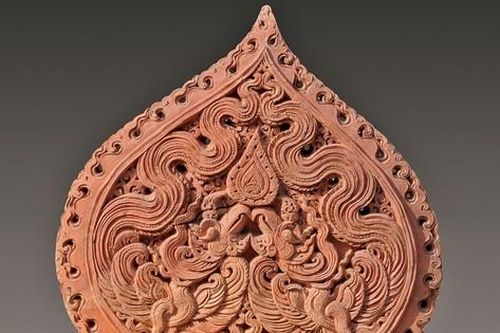 Bảo vật quốc gia lá đề chim phượng ở Hoàng thành Thăng Long
