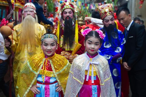 Tiểu đồng, Ngọc nữ và các vị Tam đa nổi bật tại lễ hội ở vùng đất Kinh Bắc