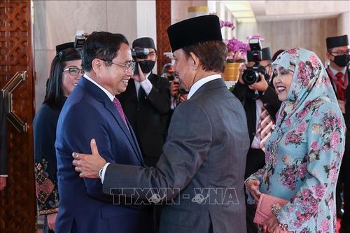 Thủ tướng Phạm Minh Chính hội kiến Quốc vương Brunei