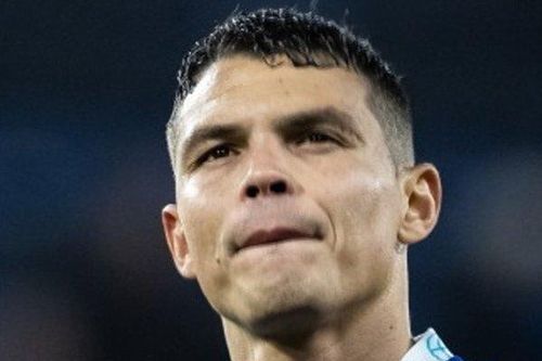 Thiago Silva gia hạn với Chelsea, sẽ khoác áo tới gần 40 tuổi
