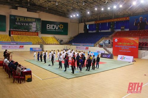 Tập huấn chuyên môn cho đội ngũ HLV, trọng tài cấp quốc gia năm 2023 tại Thanh Hóa