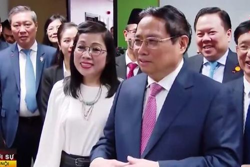 Thủ tướng thăm Đại học Quốc gia Brunei