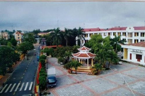 Làng đỏ vào Xuân