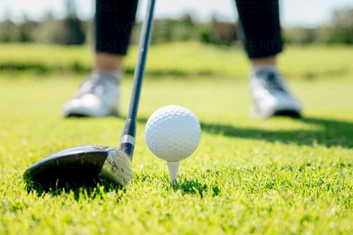 Chơi golf tốt cho sức khỏe hơn đi bộ