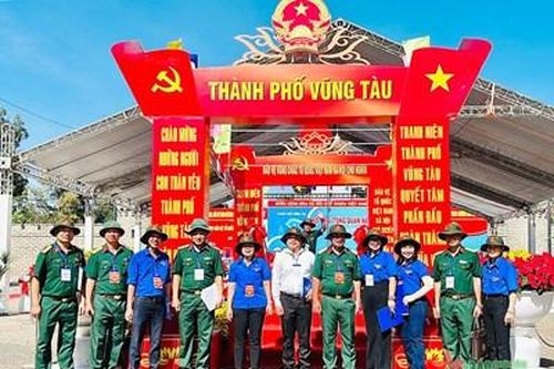 'Vì sao tôi tình nguyện nhập ngũ?' - Câu chuyện thứ hai ba: Em muốn được tôi luyện và cống hiến sức trẻ trong môi trường quân ngũ
