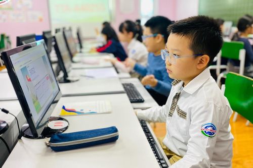 Định hướng học tập trong thời chuyển đổi số
