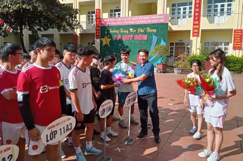 Hành trang cho trò là hoài bão vươn lên