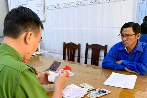 Thầy bói rởm trả giá