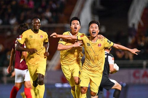 V.League: Vòng 3 nóng bỏng