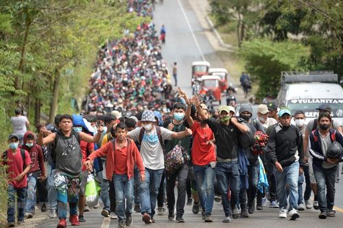 Lượng người vượt biên tới Mỹ qua Honduras tăng vọt trong tháng 1
