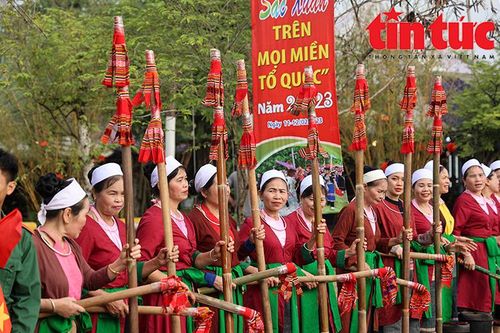 Ngày hội 'Sắc xuân trên mọi miền Tổ quốc' lan tỏa sắc màu văn hóa dân tộc